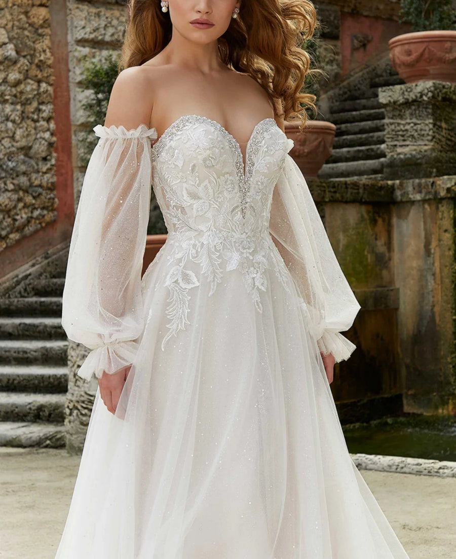 Beaded lace applique tulle A-line bridal gown, photo 2.