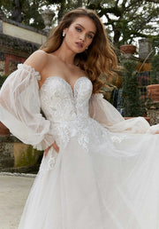 Beaded lace applique tulle A-line bridal gown, photo 4.