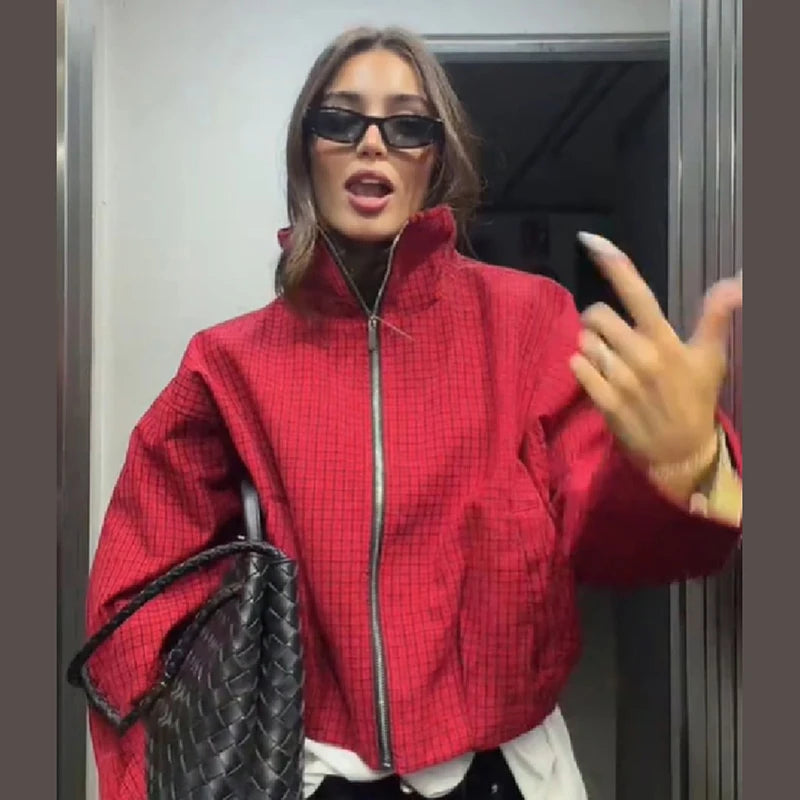 Loose fit red plaid zip jacket with full-length sleeves, product photo 3