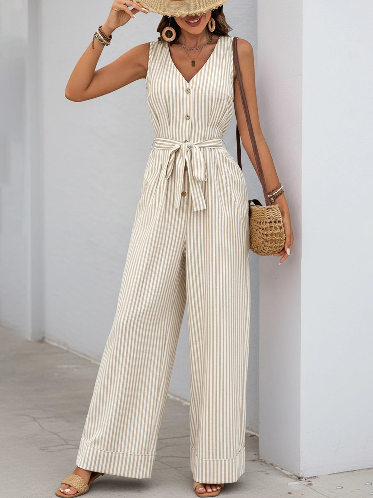 Striped V-neck sleeveless jumpsuit, photo 3